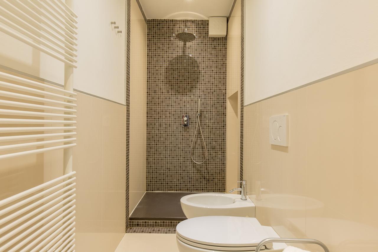 Casa Caterina Apartment เวโรนา ภายนอก รูปภาพ