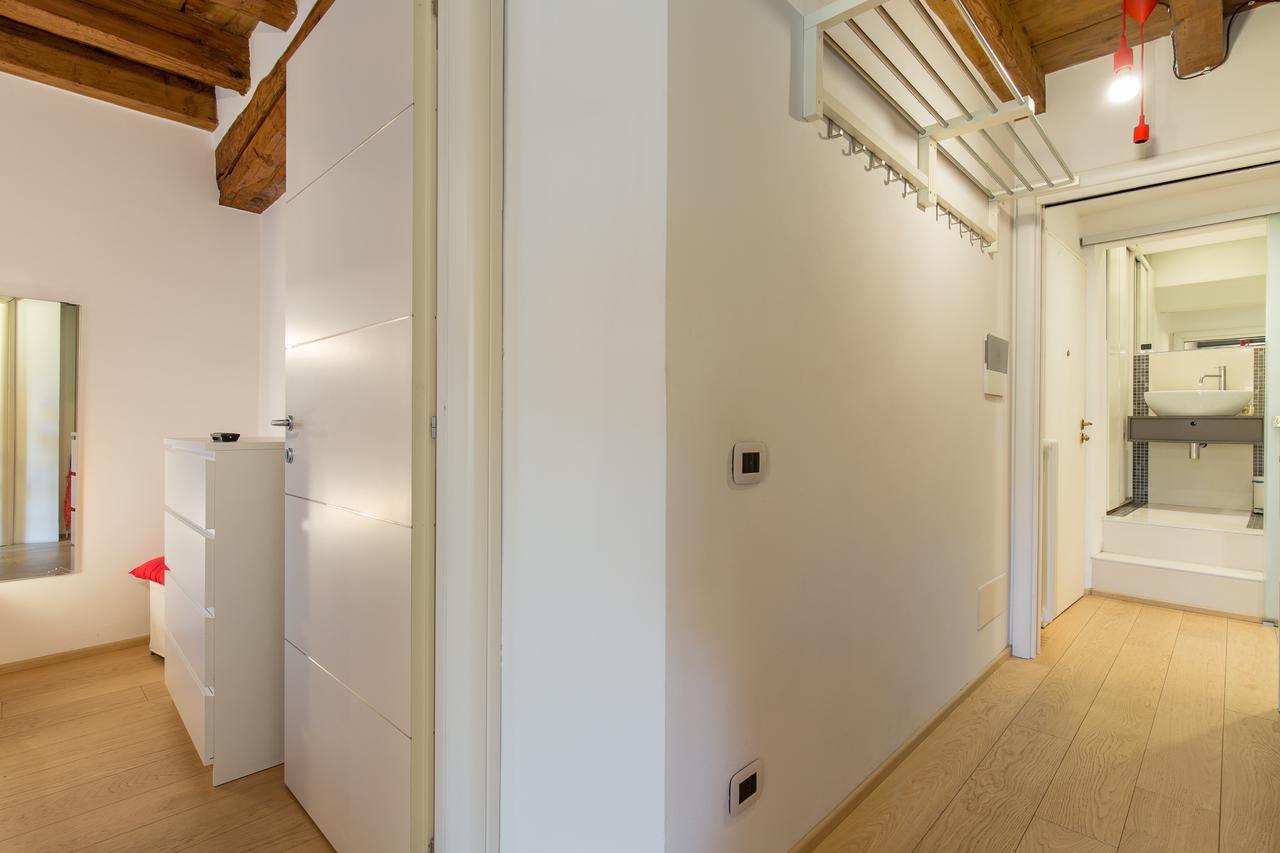 Casa Caterina Apartment เวโรนา ภายนอก รูปภาพ